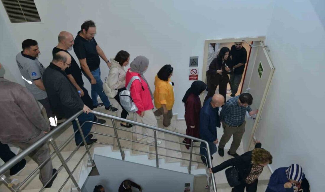 Bursa Büyükşehir Belediyesi, afetlere hazırlık amacıyla büyük bir tahliye tatbikatı