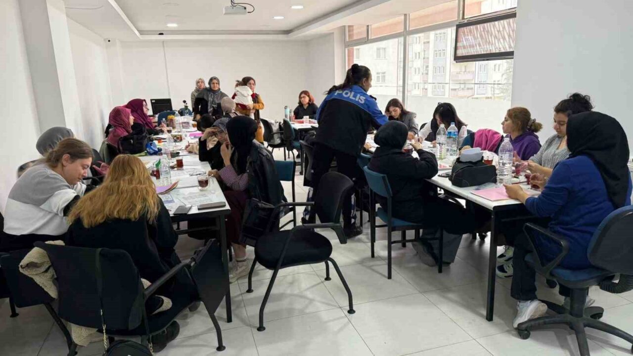 Çankırı Emniyet Müdürlüğü, Toplum Destekli Polislik ekipleriyle Aile Destek Merkezi'nde