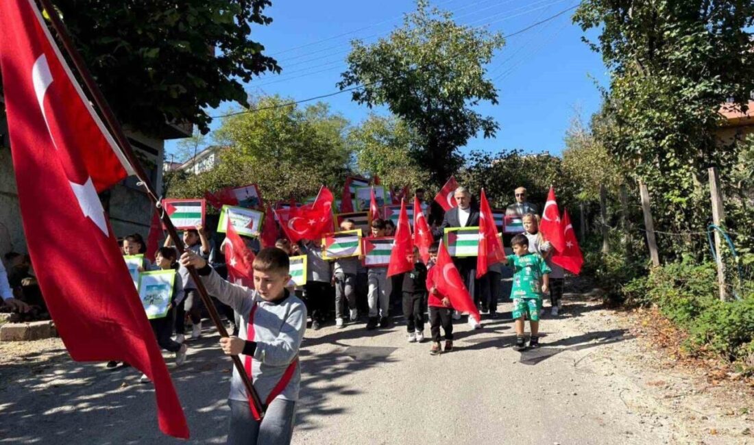 Çatalpınar ilçesindeki Kıran Mahallesi İlkokulu öğrencileri, Filistin için anlamlı bir