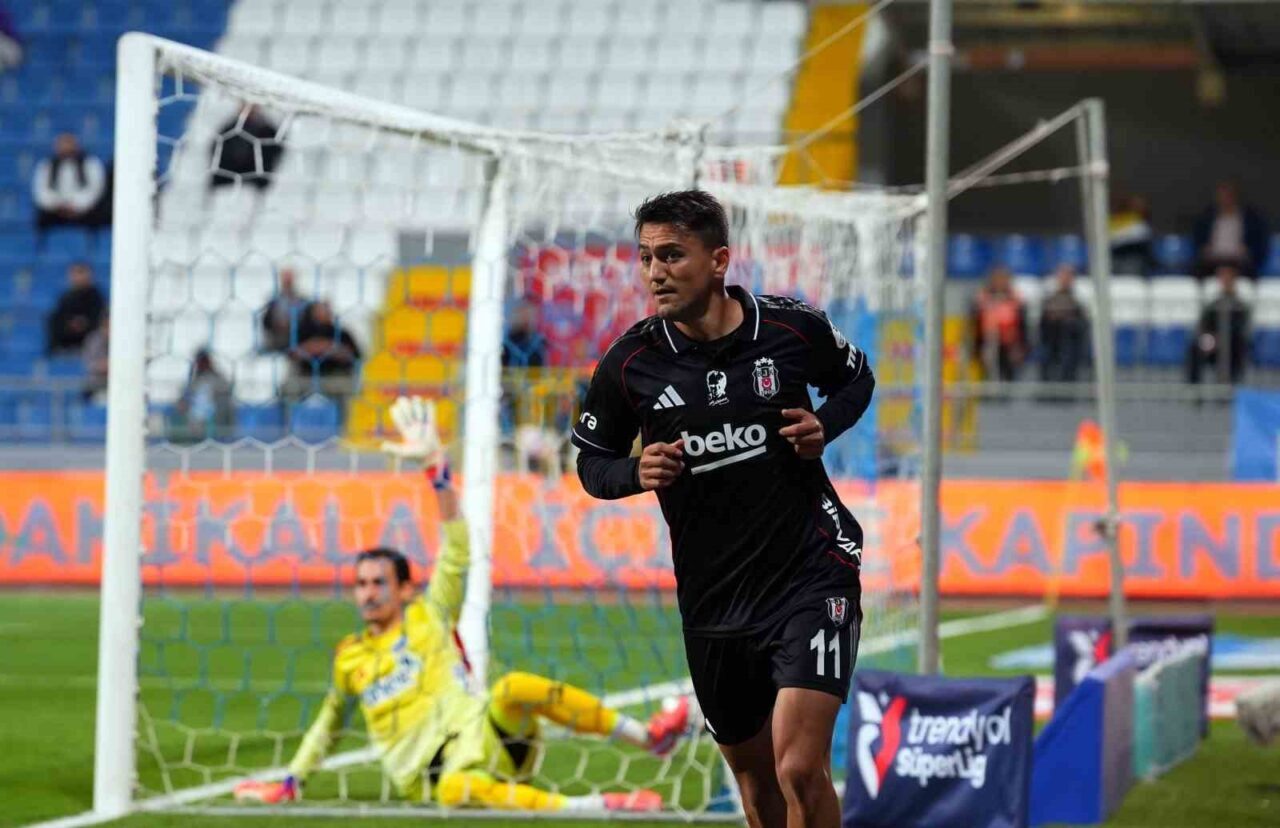 Beşiktaşlı futbolcu Cengiz Ünder, Kasımpaşa karşısında attığı golle bu sezonki