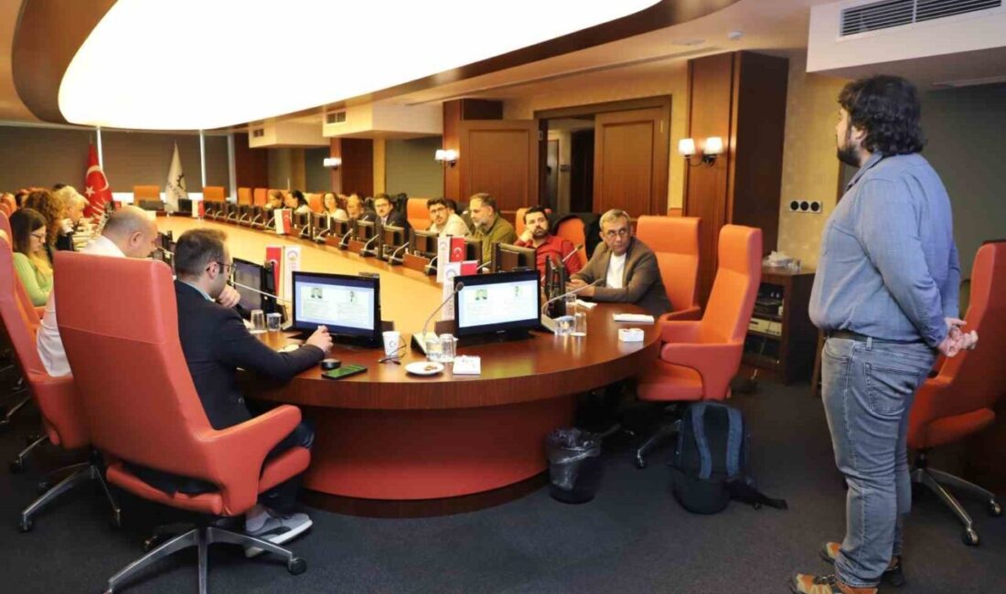 Dijitalleşme ve Yeşil Dönüşüm Programı Çerkezköy’de Başladı Çerkezköy Ticaret ve Sanayi Odası, Trakya Kalkınma Ajansı'nın desteğiyle "Üretimde