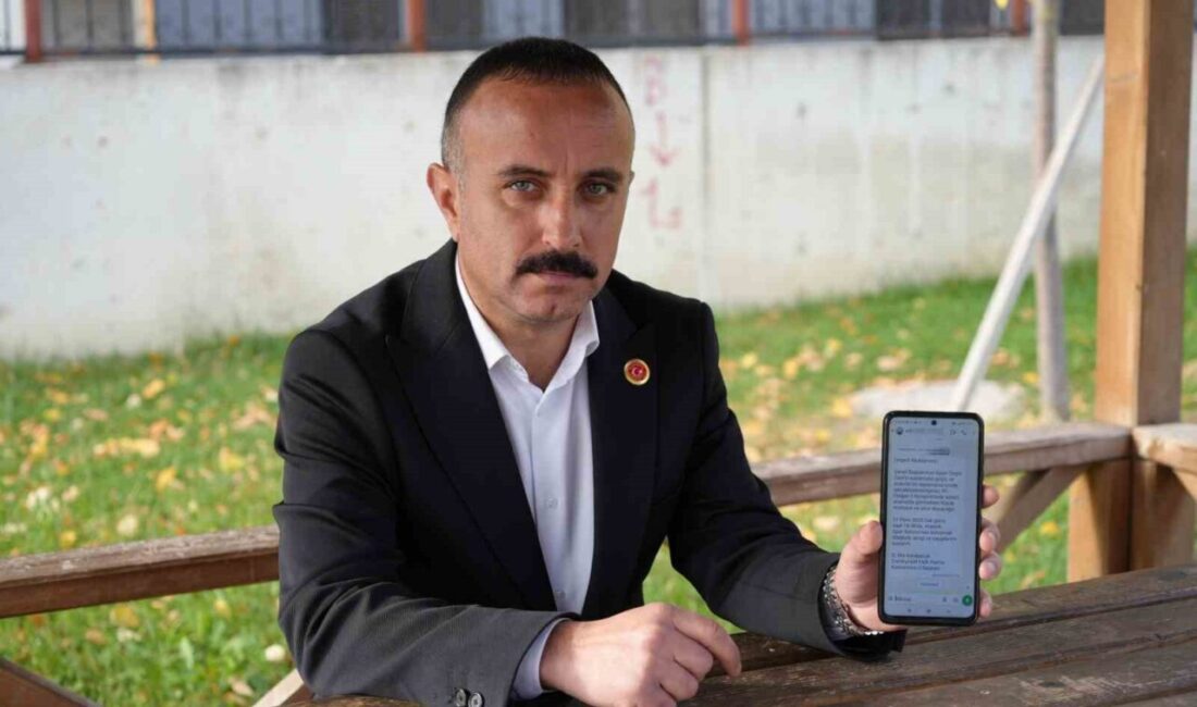 CHP İl Başkanı’na Hakaret İddiası Gündem Oldu: Muhtarın Cevap Mesajı Tartışmalara Neden Oldu CHP Kastamonu İl Başkanlığı'nın düzenlediği 39. Olağan Kongresi öncesinde Muhtar