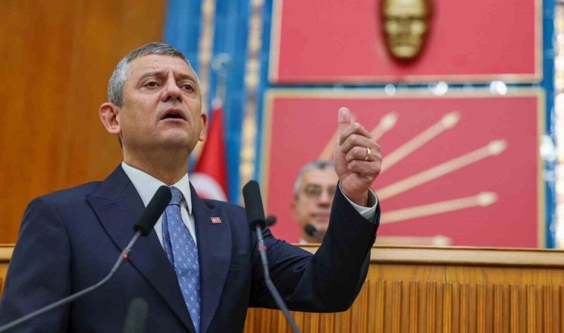 Özgür Özel: “Haksız Düzene Karşı Mücadelemizi Sürdüreceğiz” CHP Genel Başkanı Özgür Özel, partisinin TBMM Grup Toplantısı'nda haksız