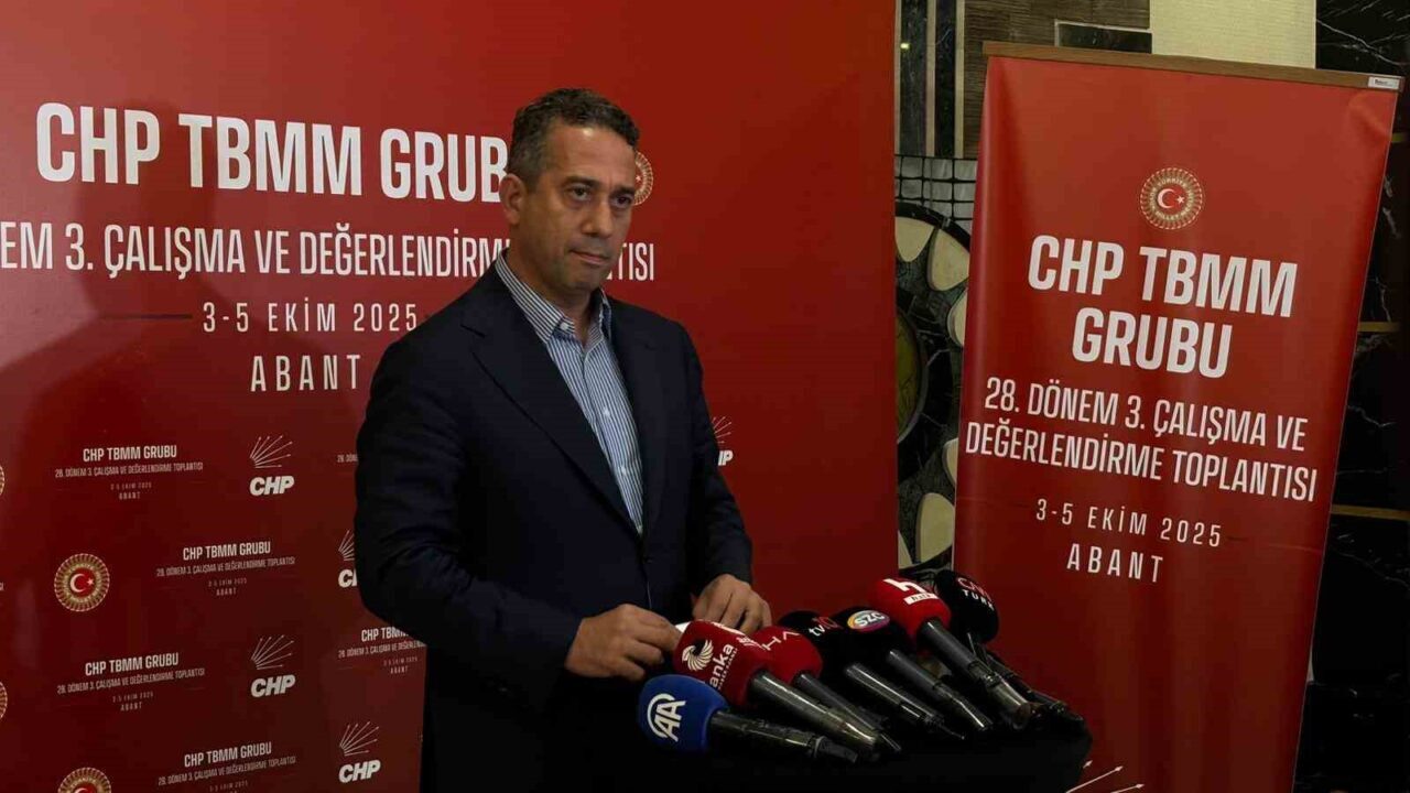 CHP Grup Başkanvekili Ali Mahir Başarır, Bolu Abant'taki toplantıda, kamp