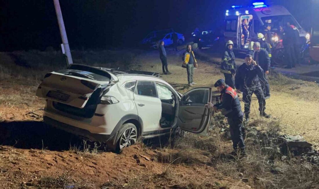 Eskişehir’de 18 Yaşından Küçük Sürücünün Kullandığı Araç Şarampole Uçtu: Bir Ölü, Dört Yaralı Eskişehir'de 18 yaşından küçük Ö.Ş. adlı sürücünün kullandığı otomobil kontrolden