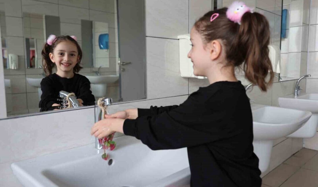 Elazığ'da yaşayan Tuba Bahçeci, 7 yıldır yaptığı 50'den fazla doğal