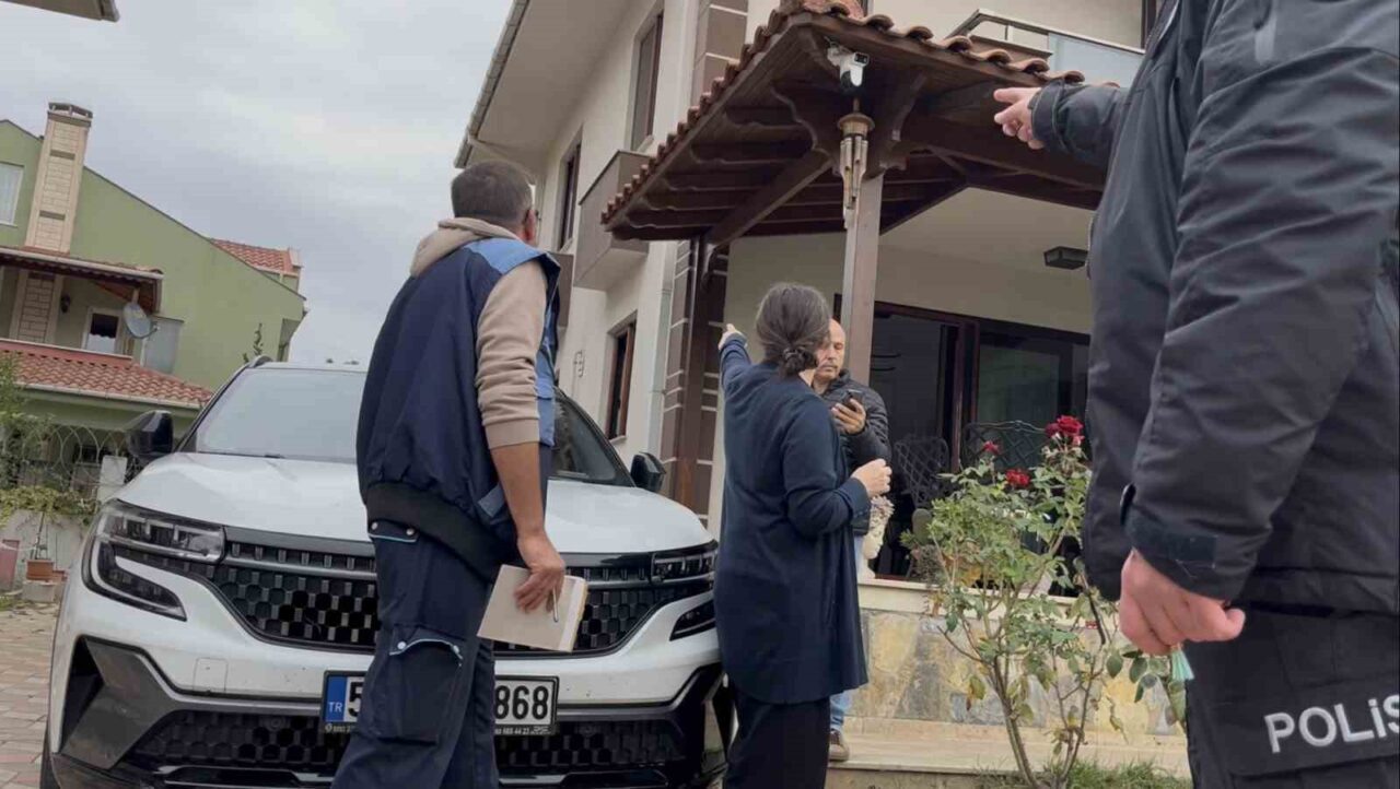 Tekirdağ'ın Çorlu ilçesinde S.S. (59) adlı bakıcı, Hürriyet Mahallesi'ndeki evde