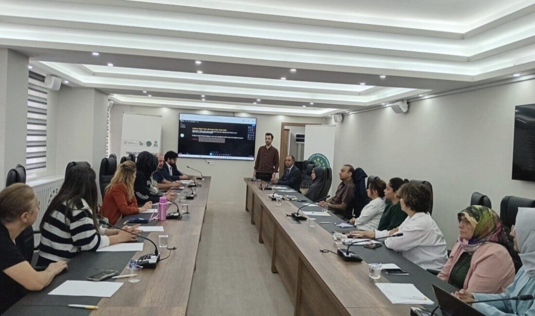 Çorum Valiliği, "E-İhracat ile Kooperatifler Güçleniyor Projesi" çerçevesinde kadın girişimci