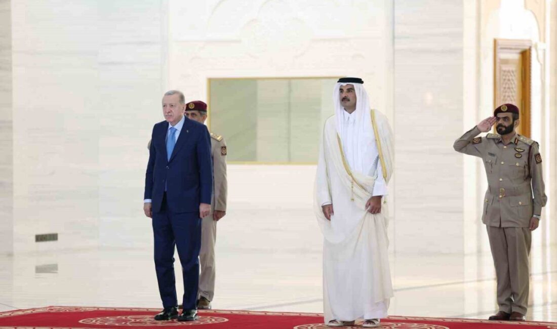 Cumhurbaşkanı Erdoğan, Doha’da Katar Emiri ile önemli görüşmeler gerçekleştirdi Cumhurbaşkanı Recep Tayyip Erdoğan, Doha'da Katar Emiri Şeyh Tamim bin