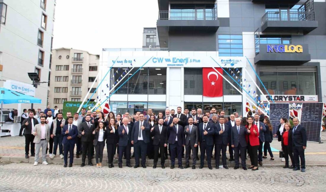 CW Enerji, Bursa’da Yeni Plus Bayi Açılışını Gerçekleştirerek Enerji Sektöründeki Büyümesini Sürdürüyor CW Enerji, Bursa'da açtığı yeni Plus Bayisi ile yenilenebilir enerji