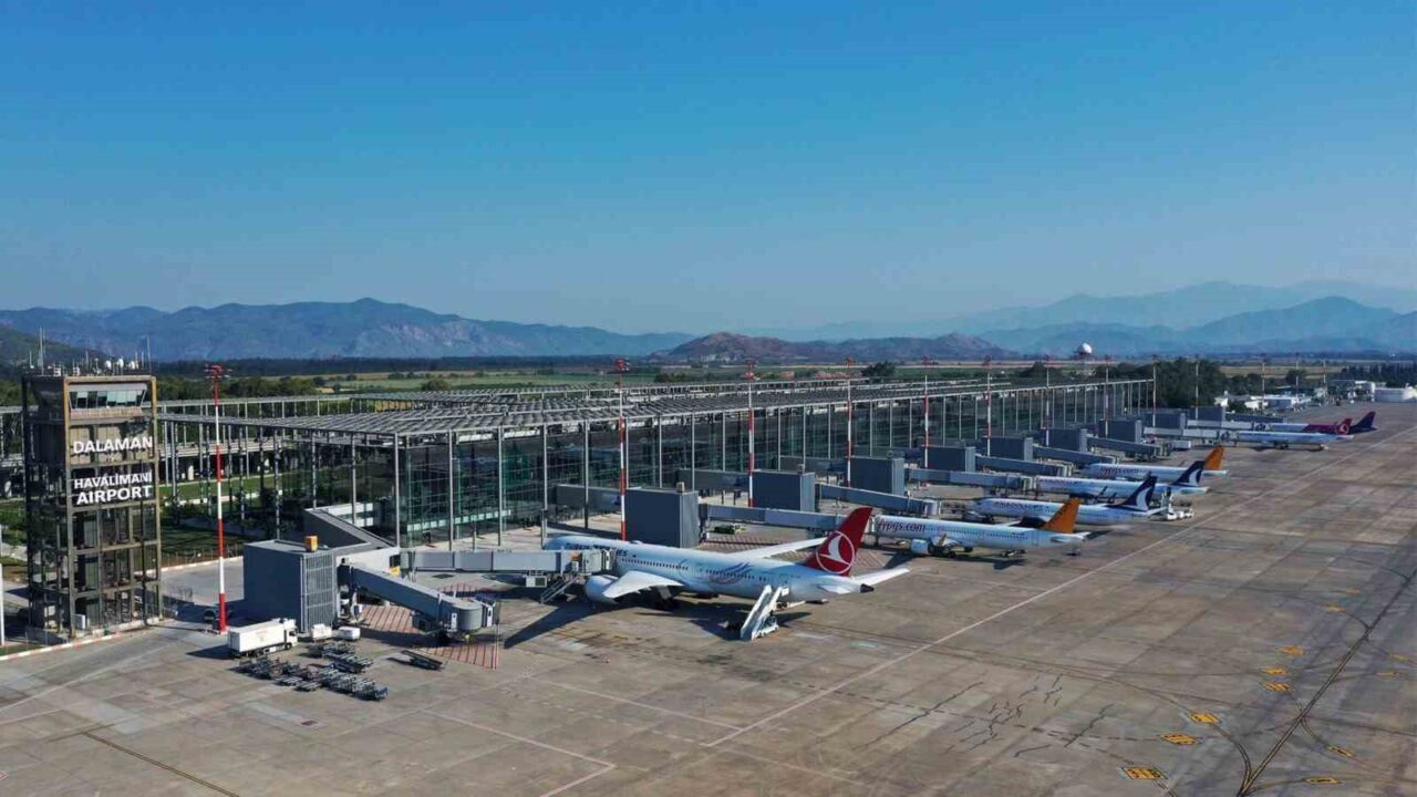 Dalaman Havalimanı, Eylül ayında 852 bin 776 yolcuya ve 6