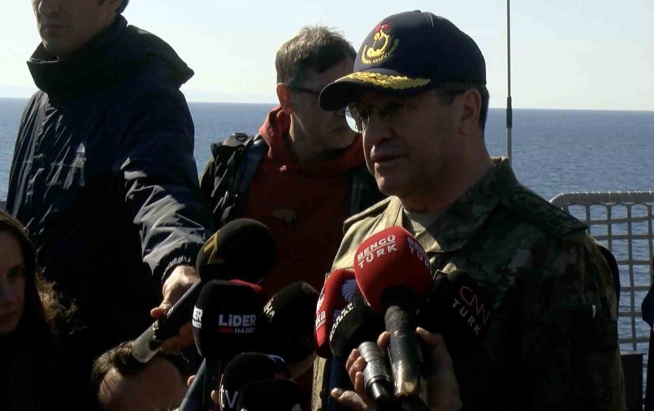 Çanakkale ve Saros Körfezi'nde düzenlenen 'Nusret-2025 Davet Tatbikatı' kapsamında gözlemci