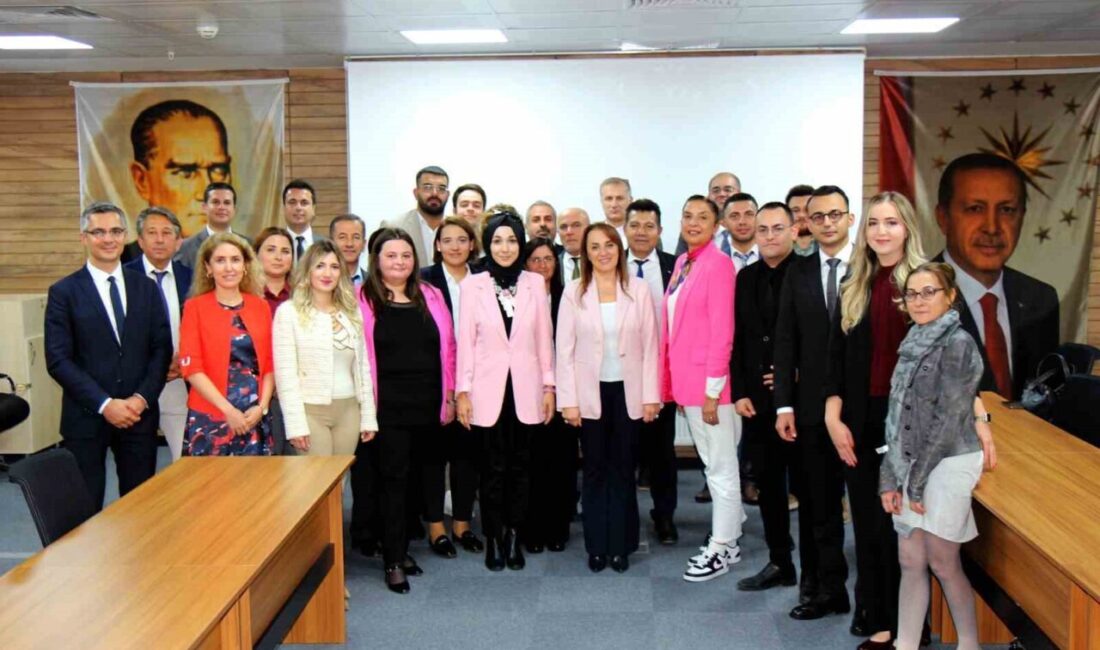 Denizli, Meme Kanseri Taramalarında Türkiye Genelinde Birinci Oldu Denizli İl Sağlık Müdürü Uz. Dr. Berna Öztürk liderliğindeki toplantıda,