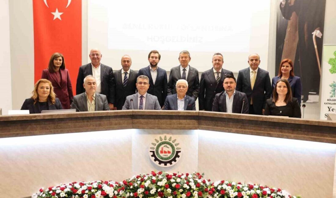 Denizli OSB, Yaşanabilir Sanayi Kenti Hedefi ile Sürdürülebilir Yatırımlara Devam Ediyor Denizli Organize Sanayi Bölgesi'nin 24. Olağan Genel Kurul Toplantısı'nda, Yönetim