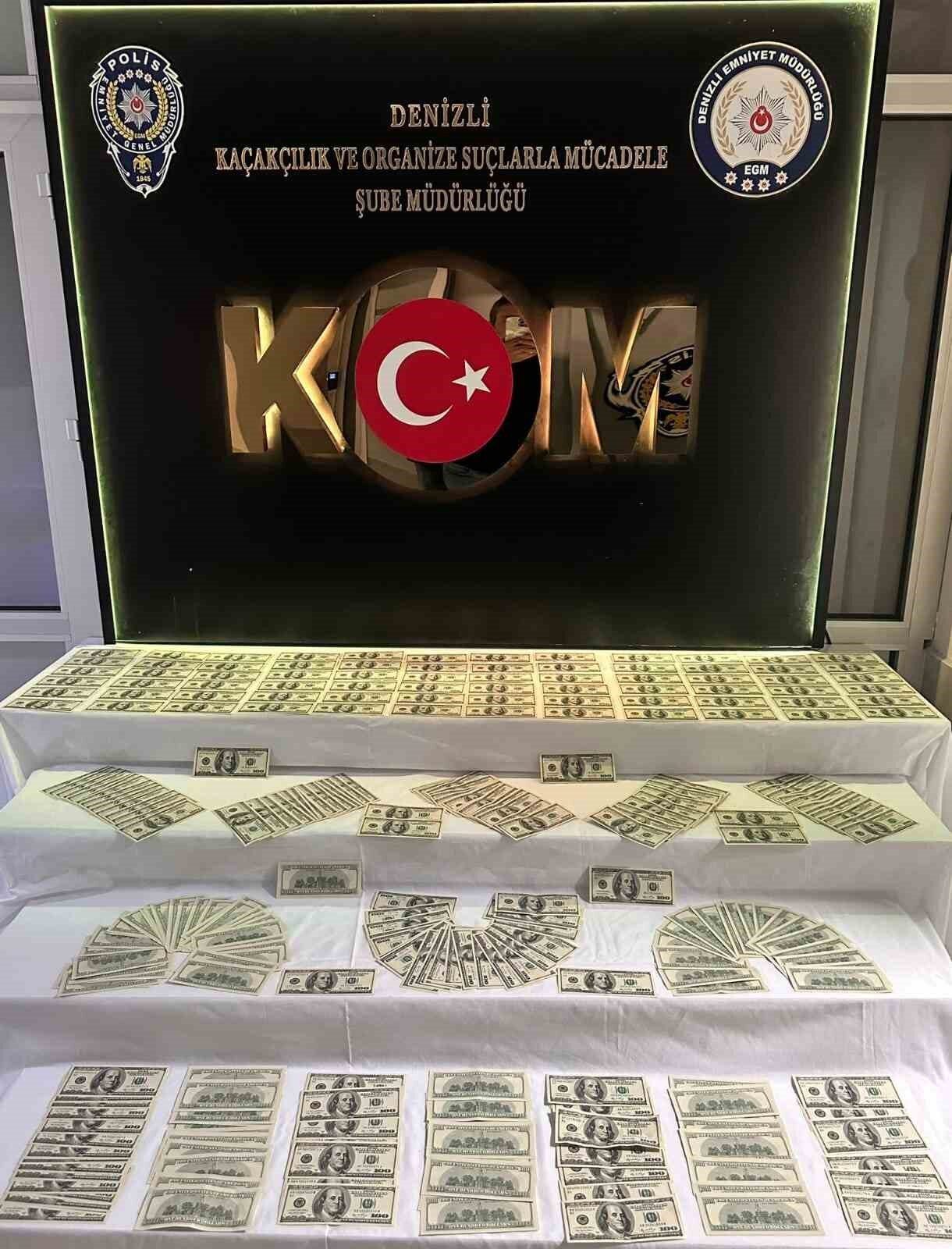 Denizli'de, KOM Şube Müdürlüğü ekipleri, il dışından sahte para getiren