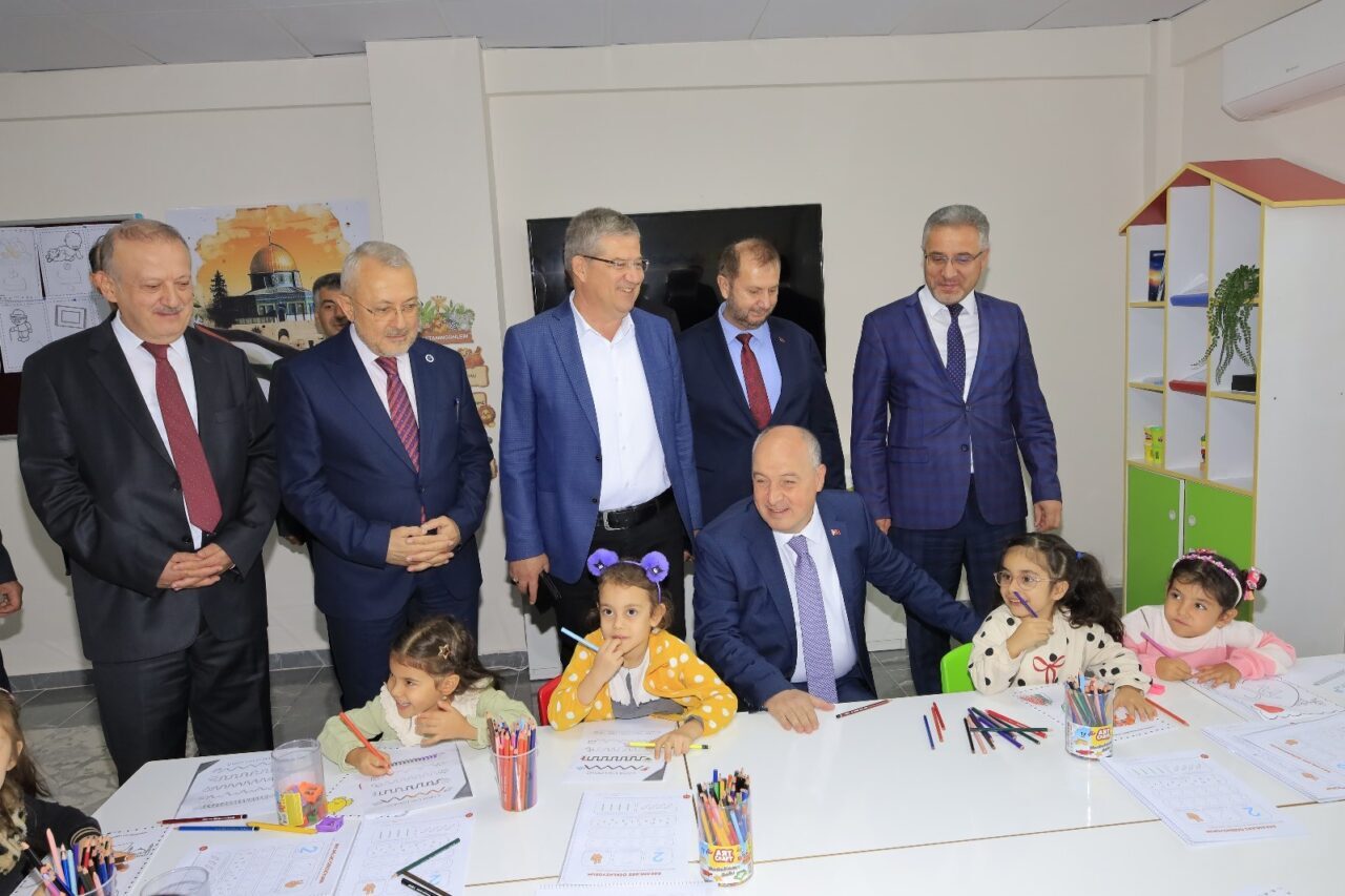 Denizli’nin Merkezefendi ilçesinde hayırsever desteğiyle inşa edilen Muhammet Sururi Başer