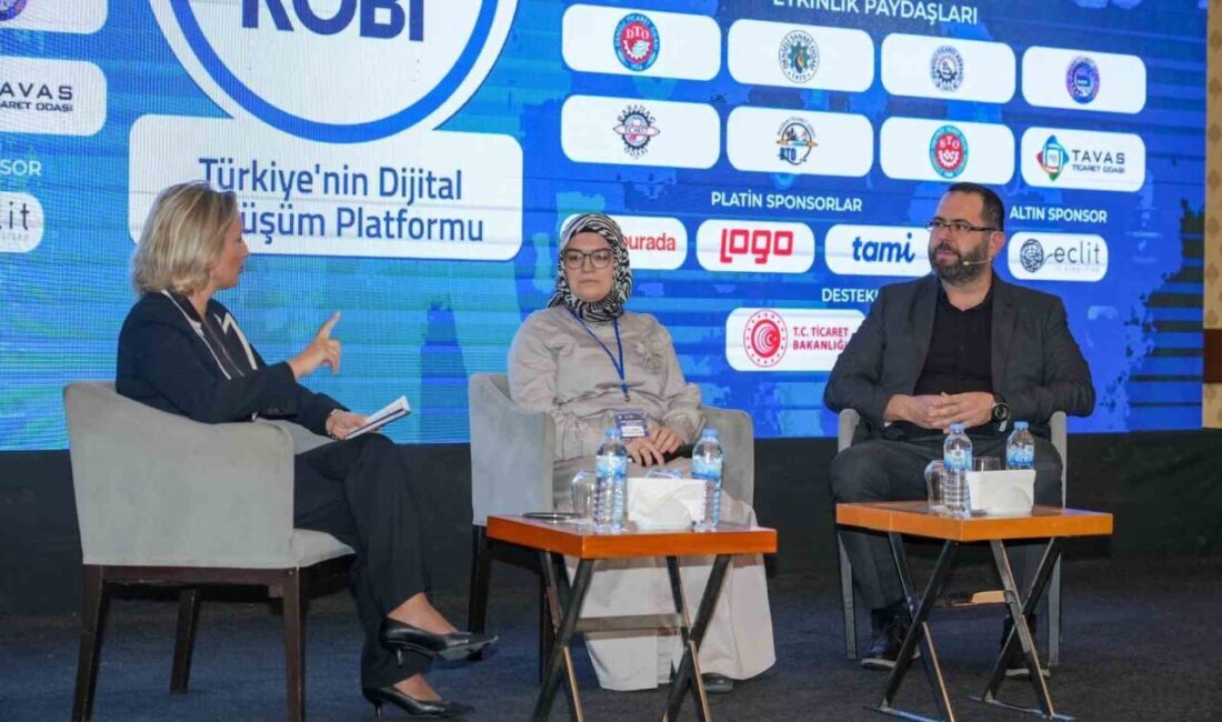 Denizli’de Dijital Dönüşüm Konferansı Yoğun Katılımla Gerçekleştirildi Denizli, TOBB desteğiyle düzenlenen "Denizli Dijital Dönüşüm Konferansı" ile KOBİ'lerin