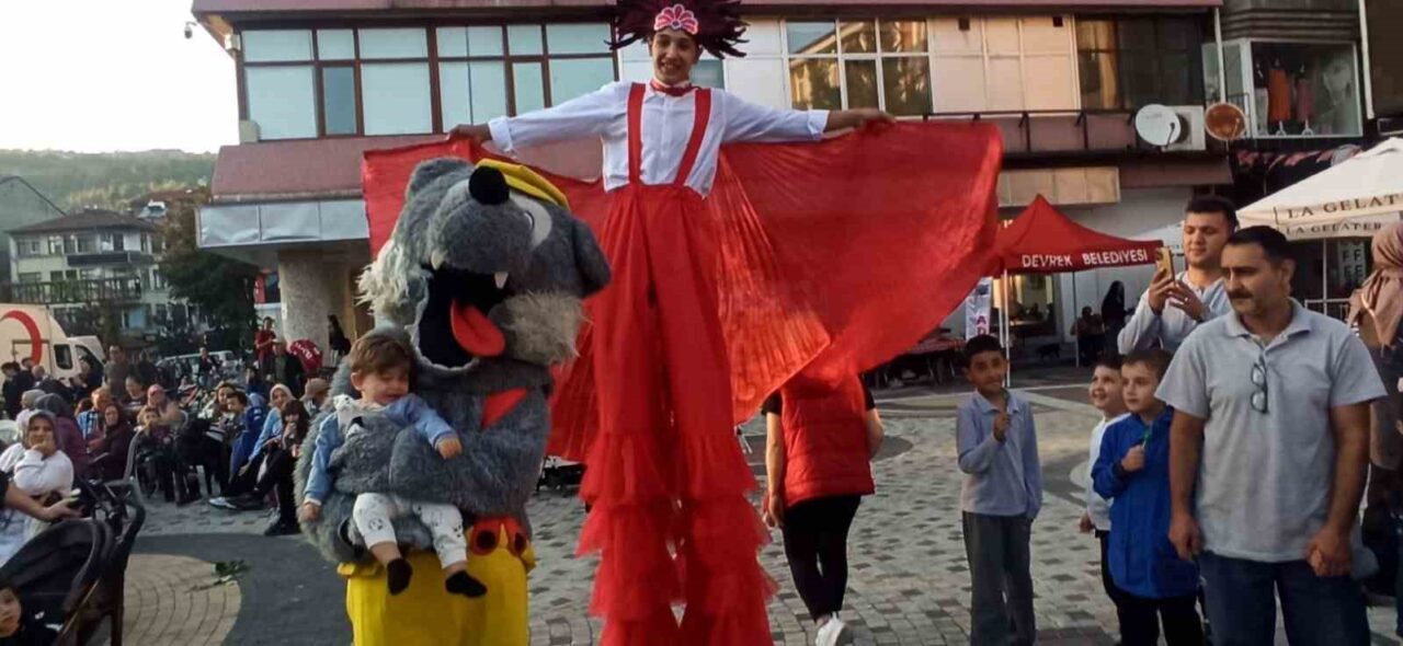 Devrek'te, belediye tarafından daha önce sünnet ettirilen 14 çocuk için