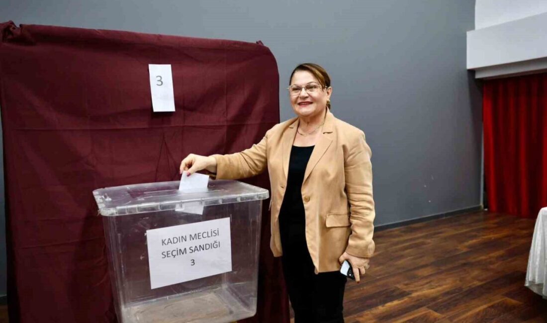 Didim Belediyesi, Başkan Hatice Gençay öncülüğünde kadınların yerel yönetimdeki rolünü