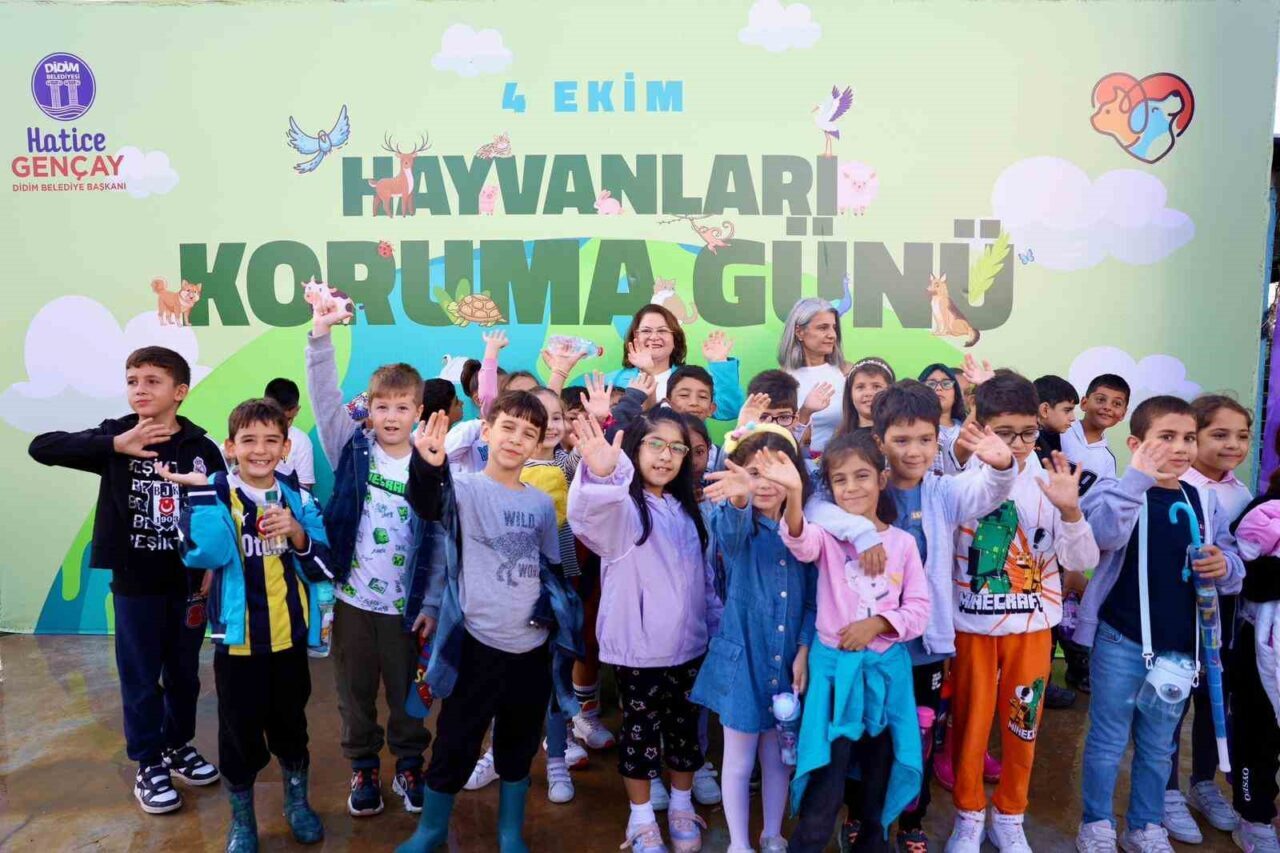 Didim Belediyesi, Dünya Hayvanları Koruma Günü'nde düzenlediği etkinliklerle çevre bilincini
