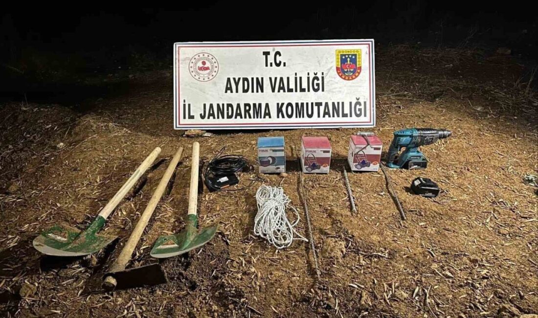 Didim ilçesinde izinsiz kazı yapan 4 şüpheli, jandarma tarafından suçüstü