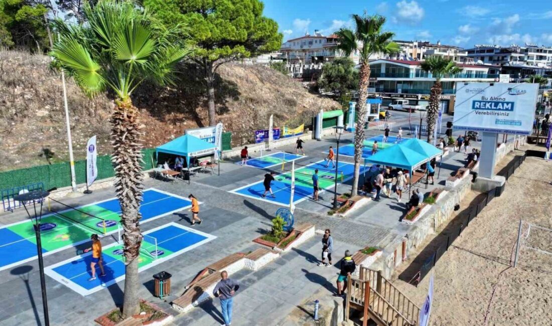 PickleFest Didim, Sporve Eğlenceyi Bir Araya Getirerek Unutulmaz Bir Hafta Sonu Yaşattı Didim Belediyesi'nin katkılarıyla, Uluslararası Raket Sporları Derneği tarafından gerçekleştirilen PickleFest