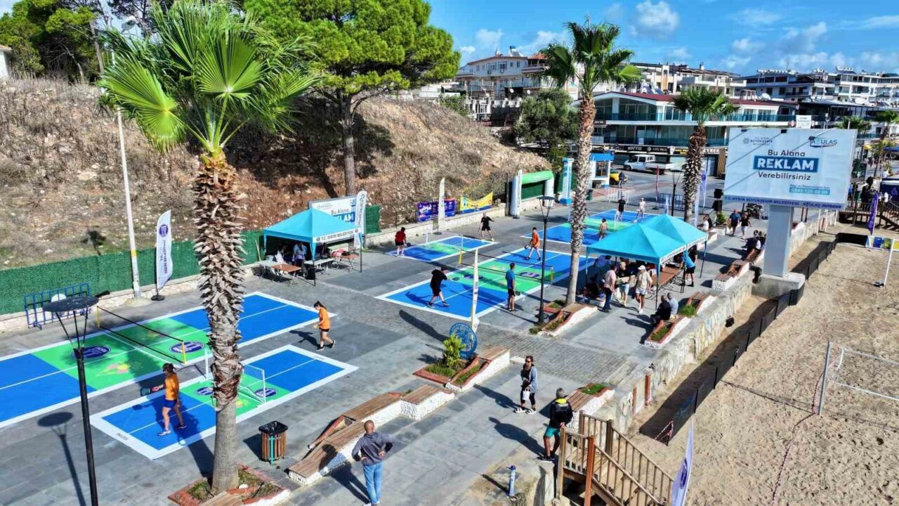 Didim Belediyesi'nin katkılarıyla, Uluslararası Raket Sporları Derneği tarafından gerçekleştirilen PickleFest