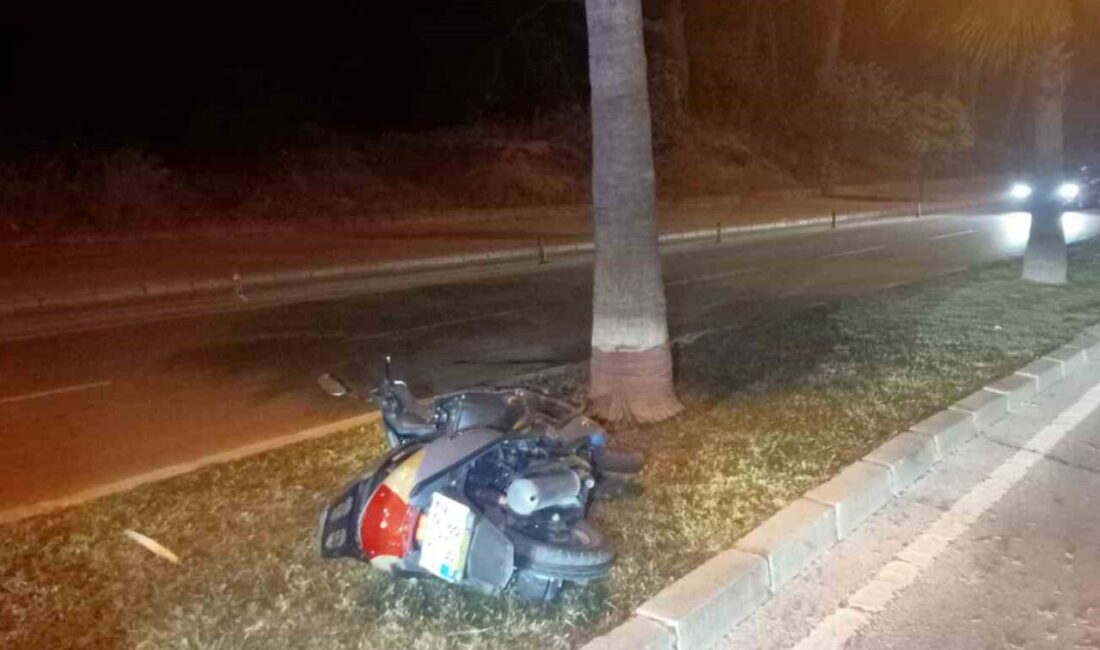 Antalya'nın Manavgat ilçesinde Yusuf Tekatlı'nın kullandığı motosiklet, direksiyon hakimiyetinin kaybedilmesi