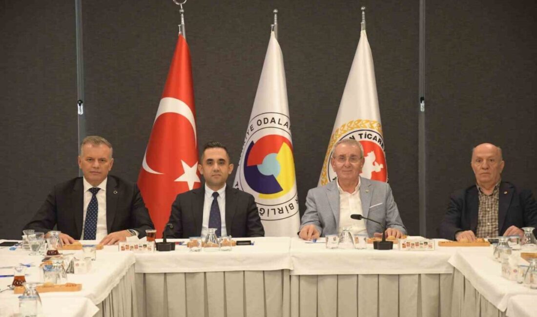 Samsun Ticaret ve Sanayi Odası'nın ev sahipliğinde düzenlenen "Dış Ticaret