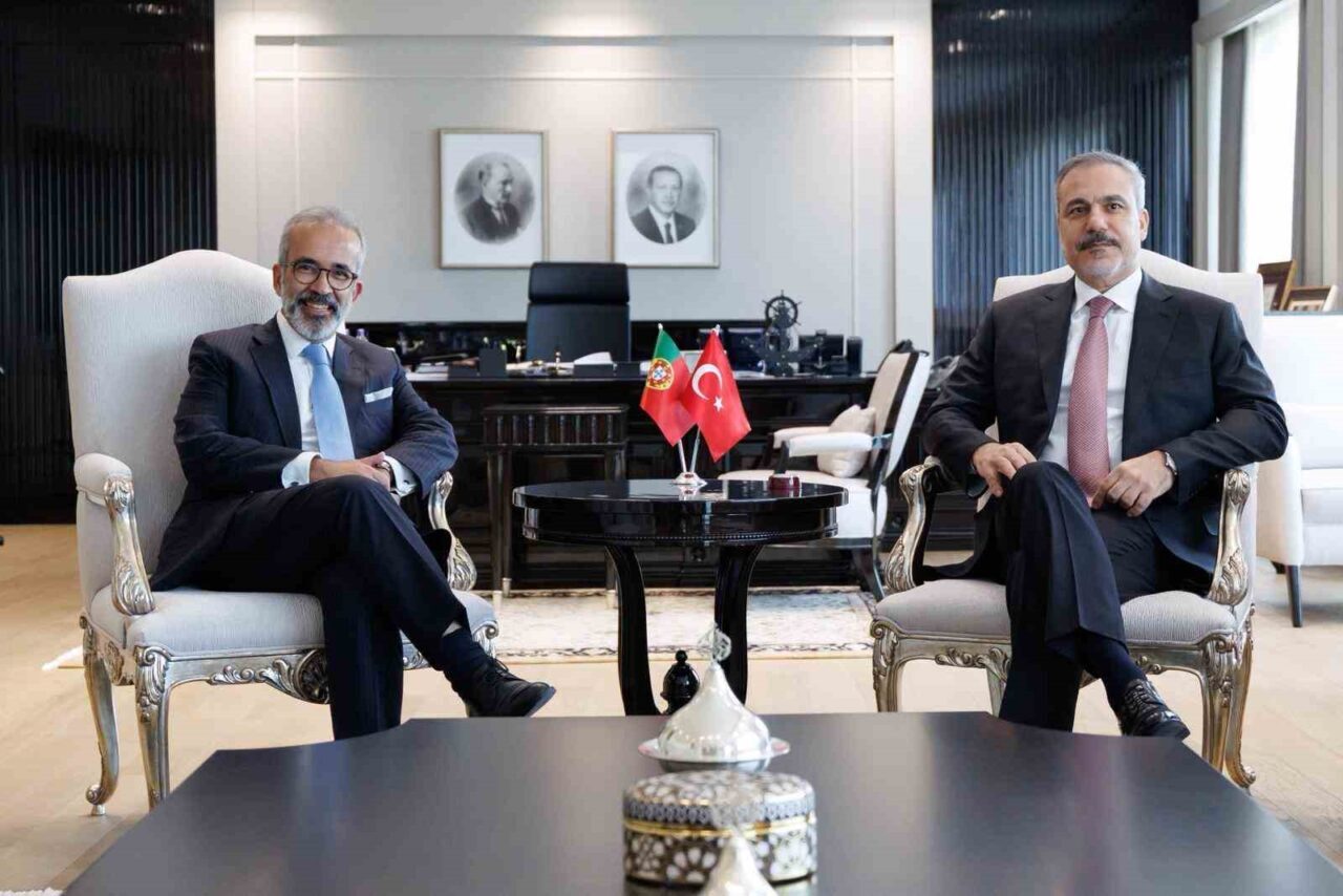Dışişleri Bakanı Hakan Fidan, Türkiye'yi ziyaret eden Portekiz Dışişleri Bakanı