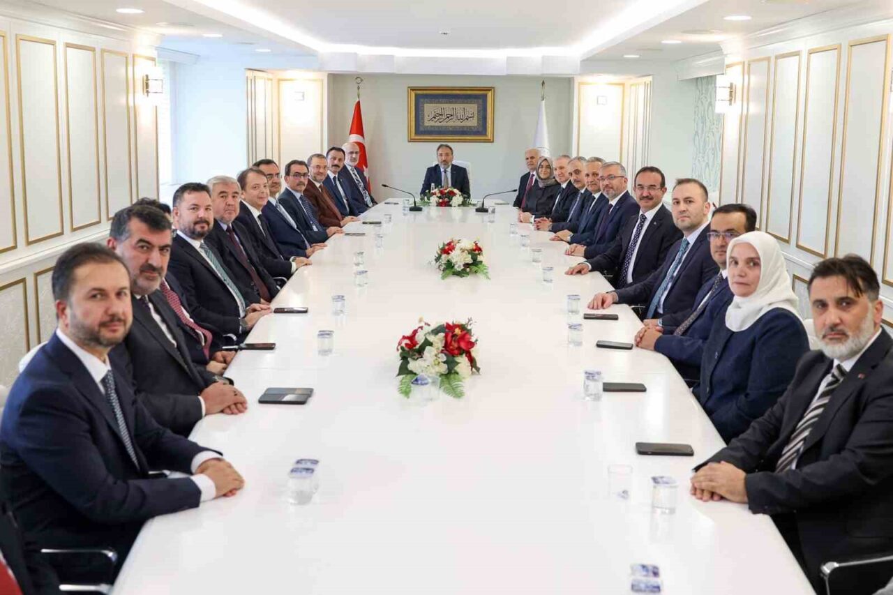 Resmi Gazete'de yayımlanan kararla Diyanet İşleri Başkanlığına atanan yeni genel