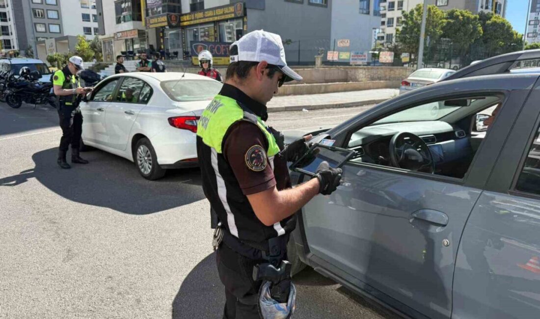 Diyarbakır'da çocuk ve gençlerin korunmasına yönelik yapılan huzur uygulamasında 100