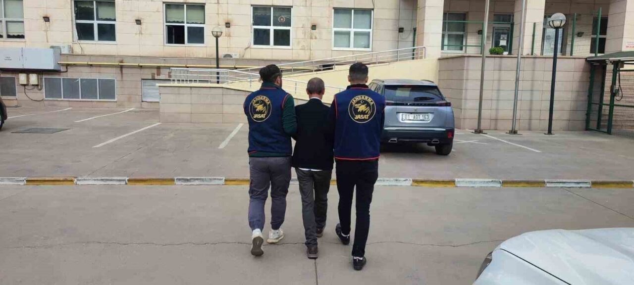 Diyarbakır'da jandarma, haklarında kesinleşmiş hapis cezası bulunan 68 kişiyi yakaladı.