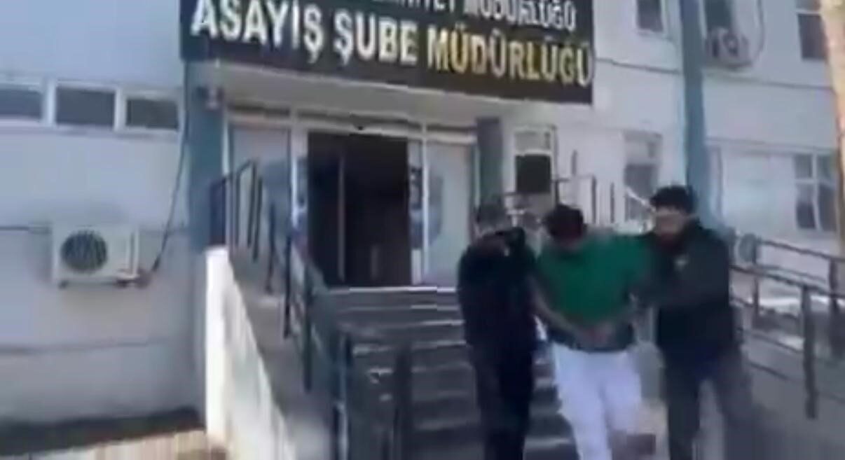 Diyarbakır'ın Bağlar ilçesinde bir iş yerini kurşunlayarak kaçan şüpheli R.D.,