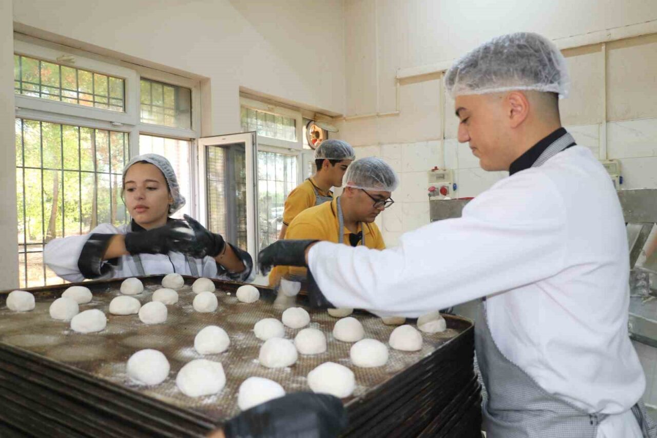 Diyarbakır'da 63 meslek lisesinden 18'inde döner sermaye faaliyetleriyle geçen yıl