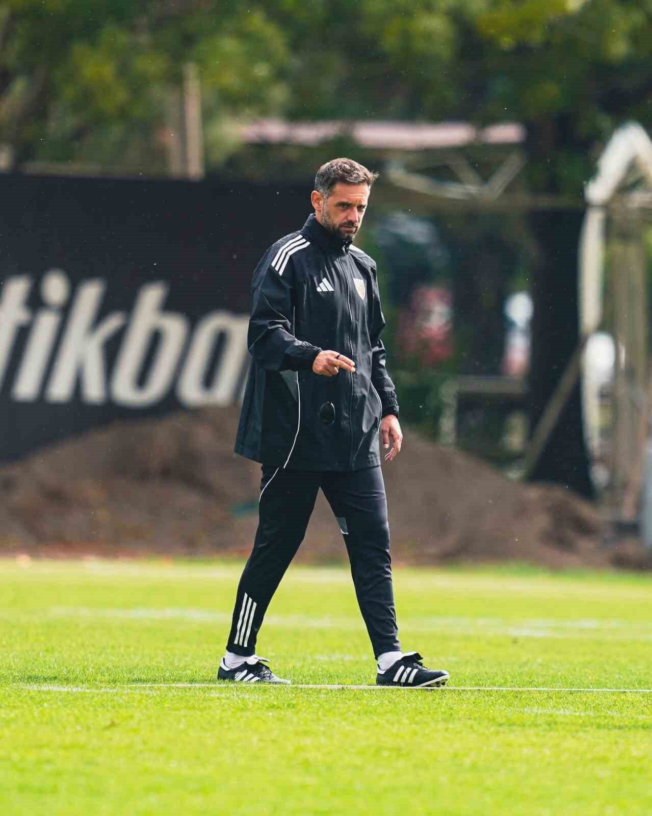 Kayserispor'un yeni teknik direktörü Radomir Djalovic, Samsunspor'a karşı çıktığı ilk