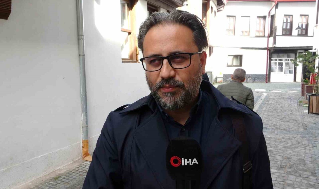 Doç. Dr. Abdullah Erdem Taş, Osmanlı Mimarisinin İnsani İlişkiler Üzerindeki Etkilerini Değerlendirdi