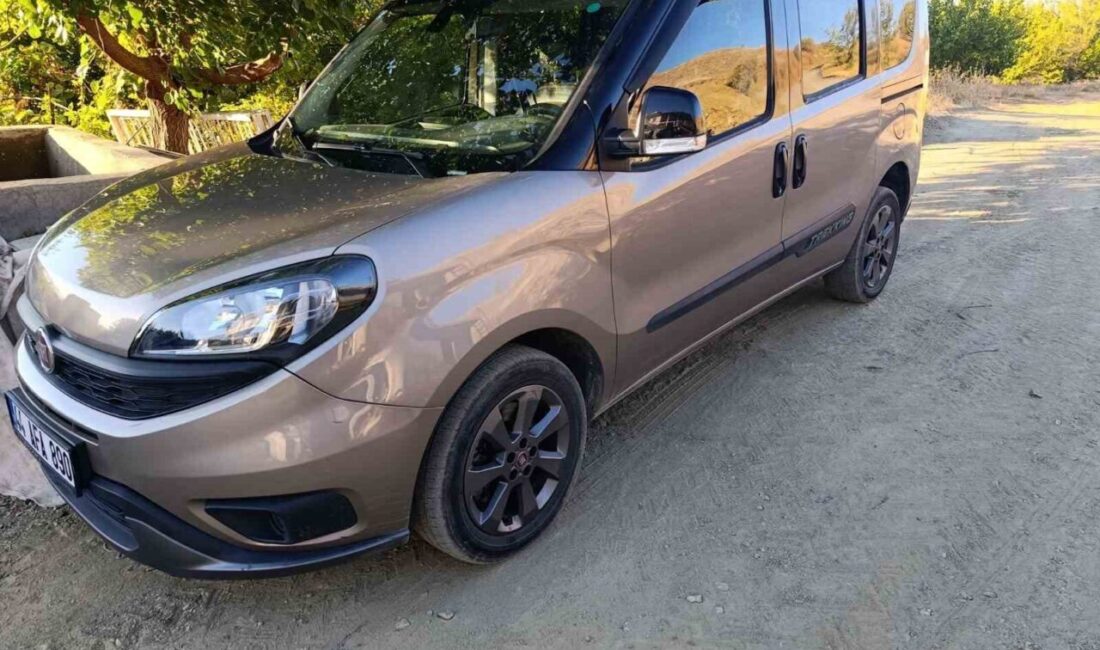 Malatya'nın Kale ilçesinde yaşayan Necmettin Temur, internetten satışa çıkardığı aracını