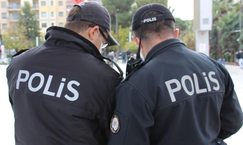 Aydın'ın Efeler ilçesinde, dolandırıcılıktan 16 yıl hapis cezası ve 12