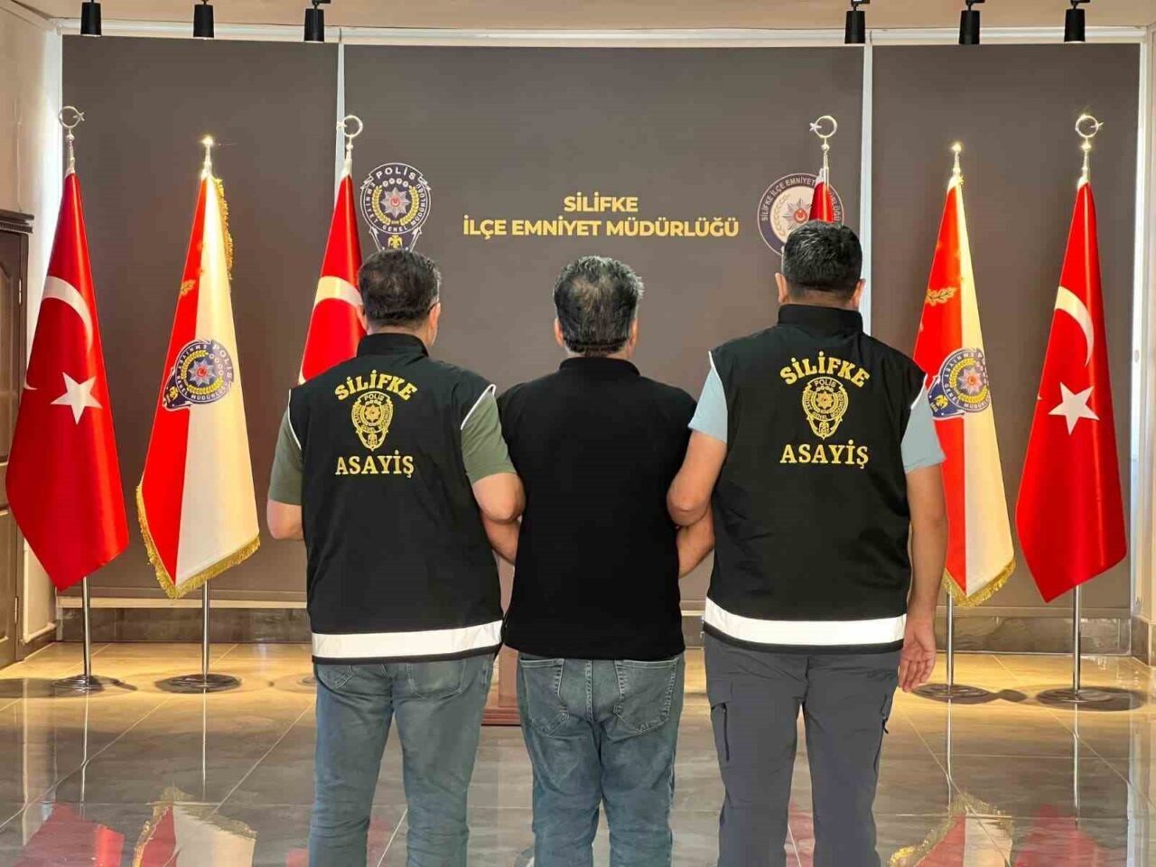 Mersin'in Silifke ilçesinde, dolandırıcılıktan 31 yıl 4 ay 10 gün