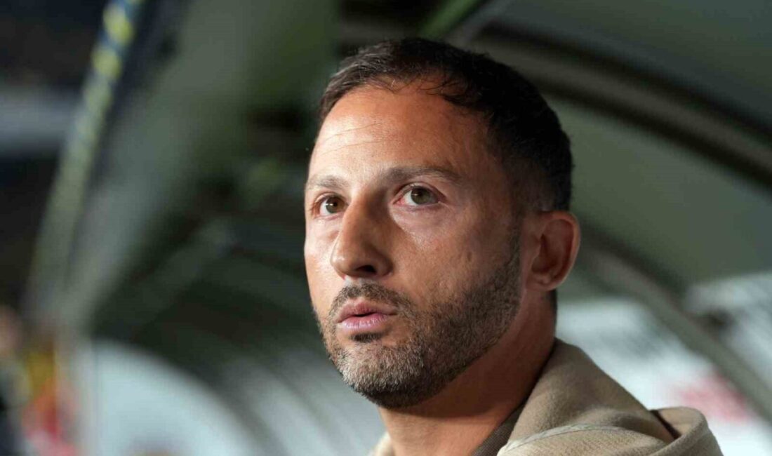 Fenerbahçe, Fatih Karagümrük ile oynadığı maçta, Teknik Direktör Domenico Tedesco