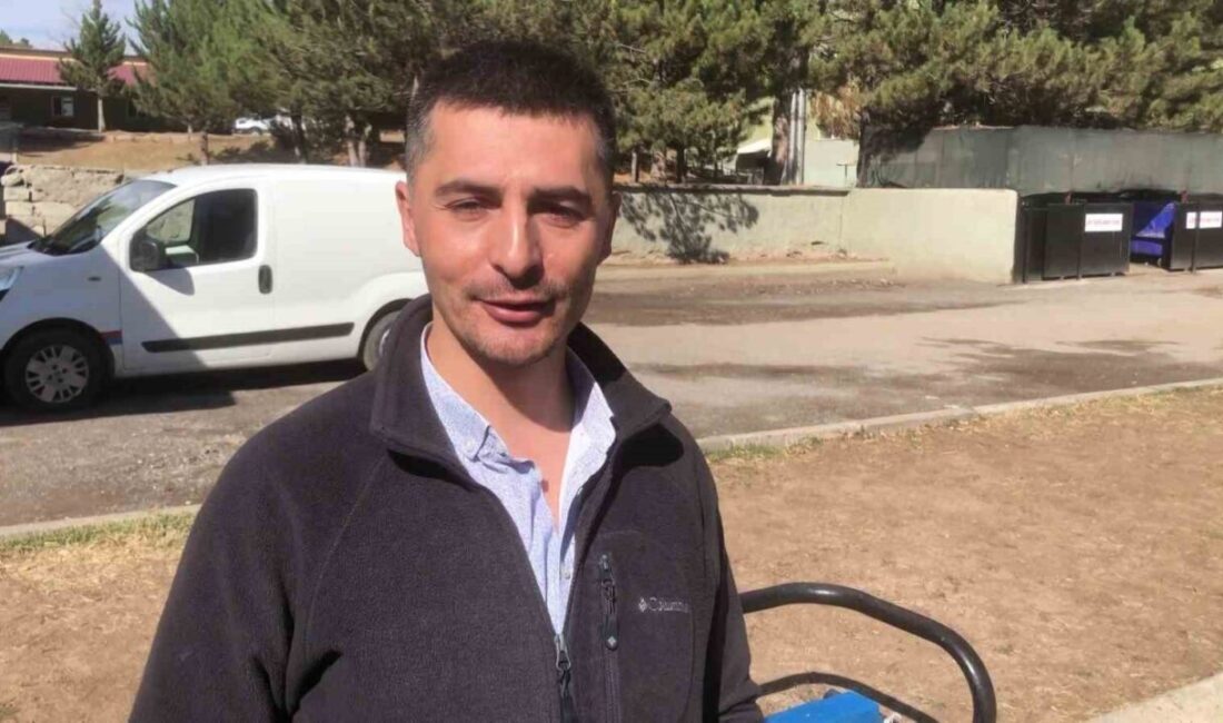 Sivas’ta Duyarlı Vatandaşlar, Irmakta Mahsur Kalan Anne Köpeği Kurtardı Sivas'ta Vural Duman ve arkadaşları, Yıldız Irmağı'nda mahsur kalan anne