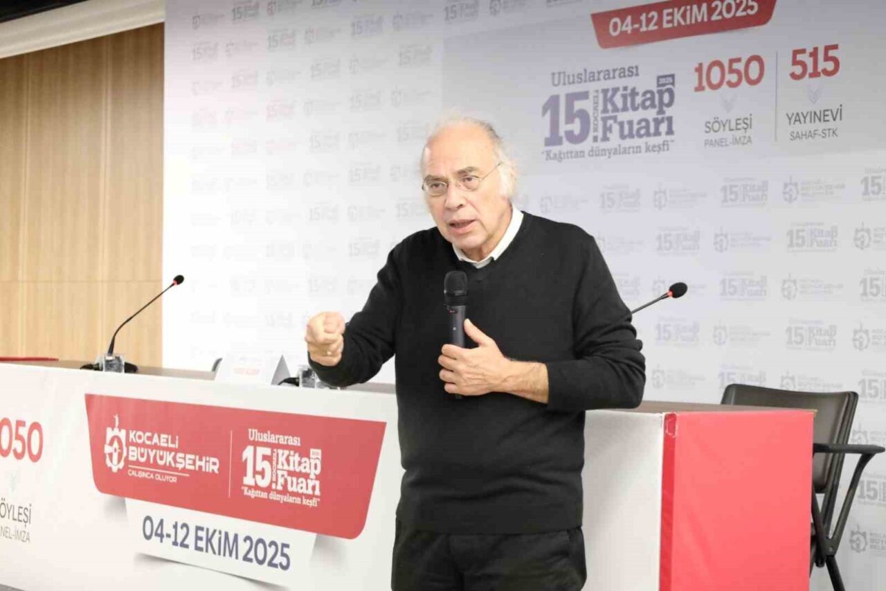 Dr. Yavuz Dizdar, Kocaeli Kitap Fuarı'nda su tüketiminin önemini vurguladı.