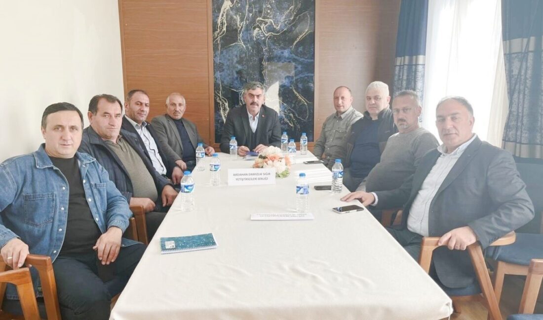 Ardahan Damızlık Sığır Yetiştiricileri Birliği, Üye Sayısını Rekorla Artırdı ve Yeni Projeleri Duyurdu Ardahan Damızlık Sığır Yetiştiricileri Birliği Başkanı Veteriner Hekim Yunus Baydar,