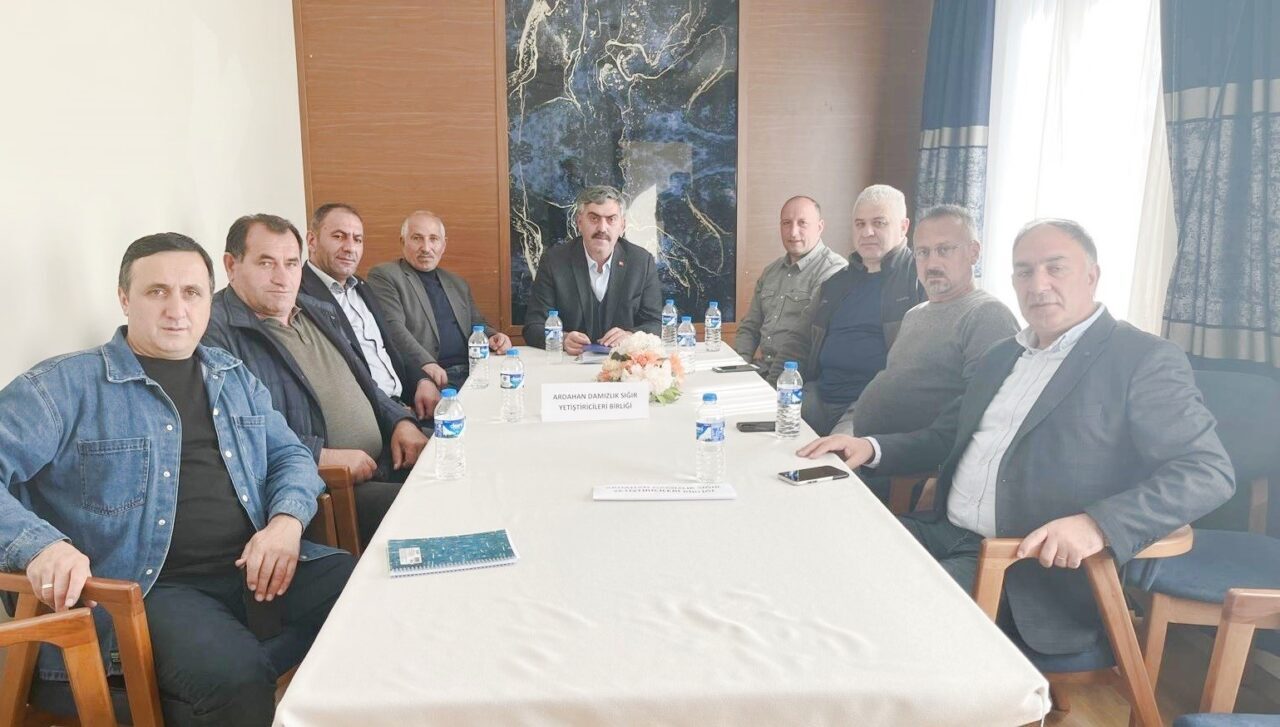 Ardahan Damızlık Sığır Yetiştiricileri Birliği Başkanı Veteriner Hekim Yunus Baydar,