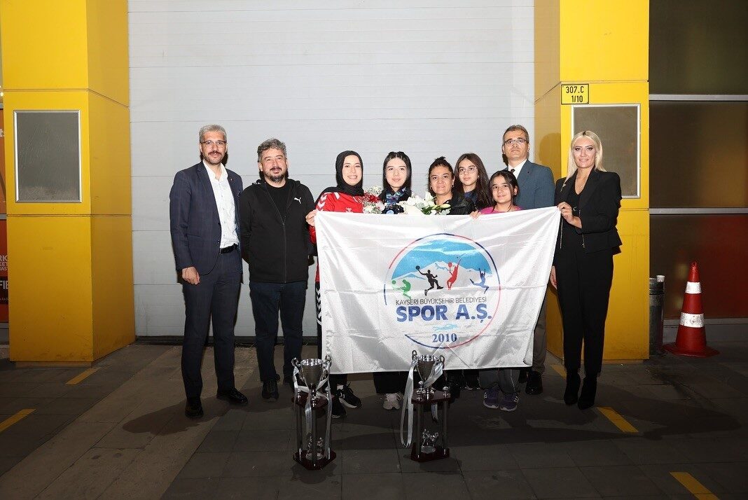 Elif Ceren Uzunçakmak, Özbekistan’da düzenlenen 2025 Kickboks Dünya Kupası'nda 60