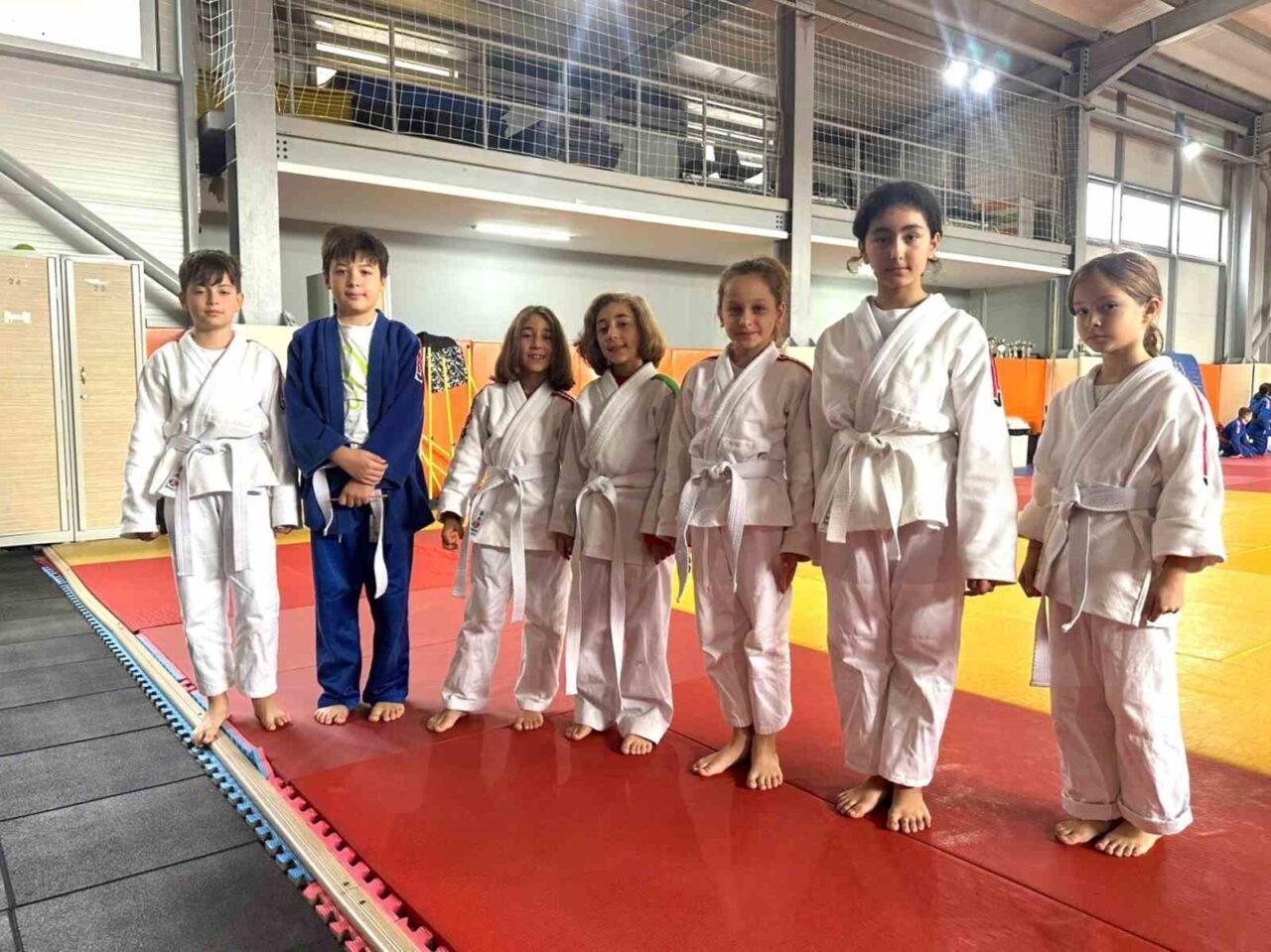 Düzce'deki judocular, Türkiye Judo Federasyonu tarafından Ekim ayında gerçekleştirilen kemer