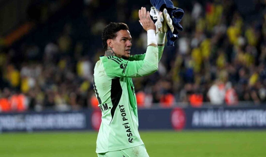 Brezilya Futbol Federasyonu, Fenerbahçe'de oynayan kaleci Ederson'un sakatlığı nedeniyle milli