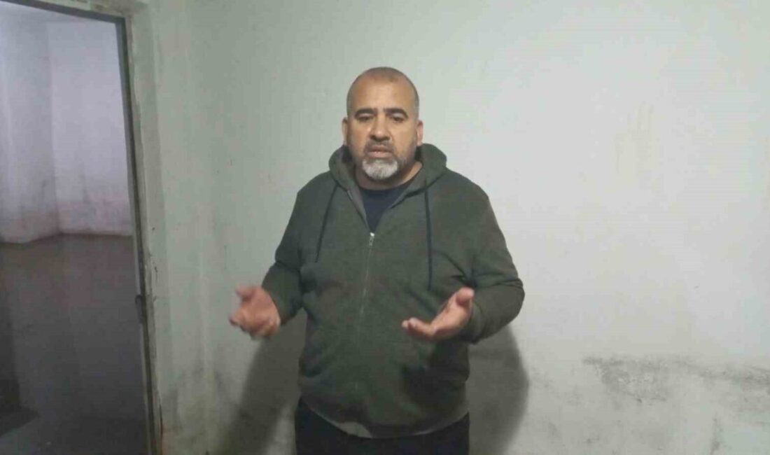 Edirne'nin Talatpaşa Mahallesi'nde yağmur sonrası lağım sularının binalara dolması, Mehmet