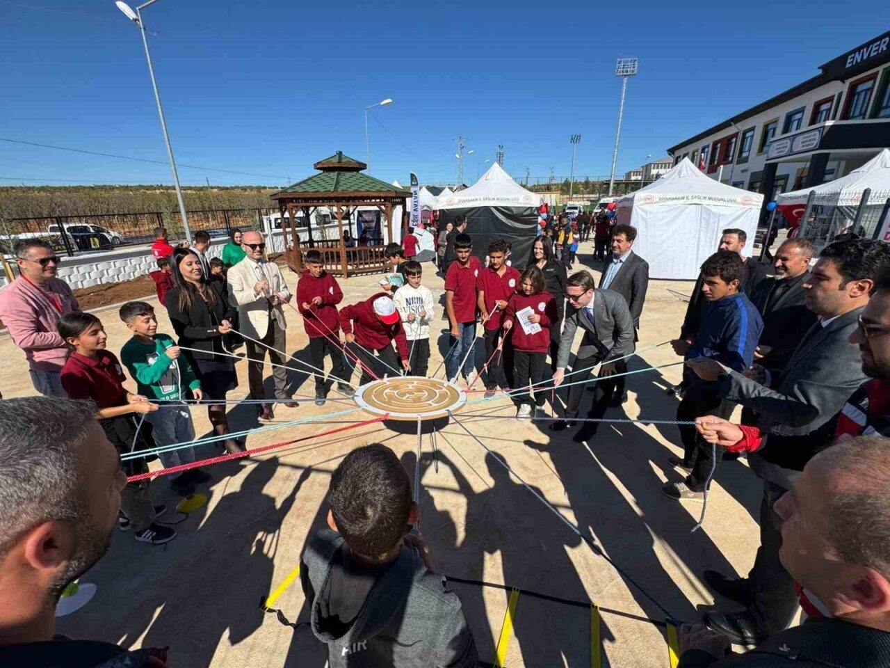 Diyarbakır İl Sağlık Müdürlüğü ve İl Milli Eğitim Müdürlüğü, Eğil